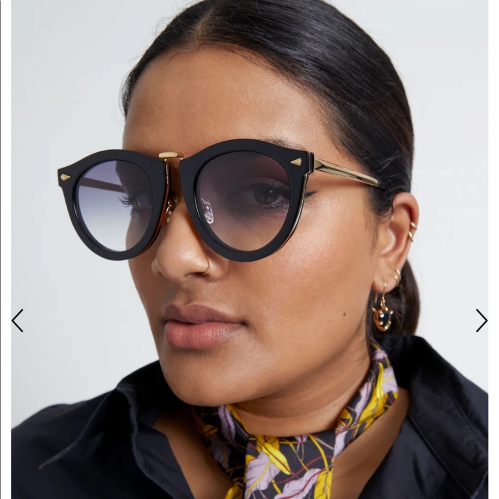 Karen walker black sunglasses good as new!
